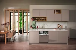 Miele G 5653 VI A scomparsa totale 13 coperti