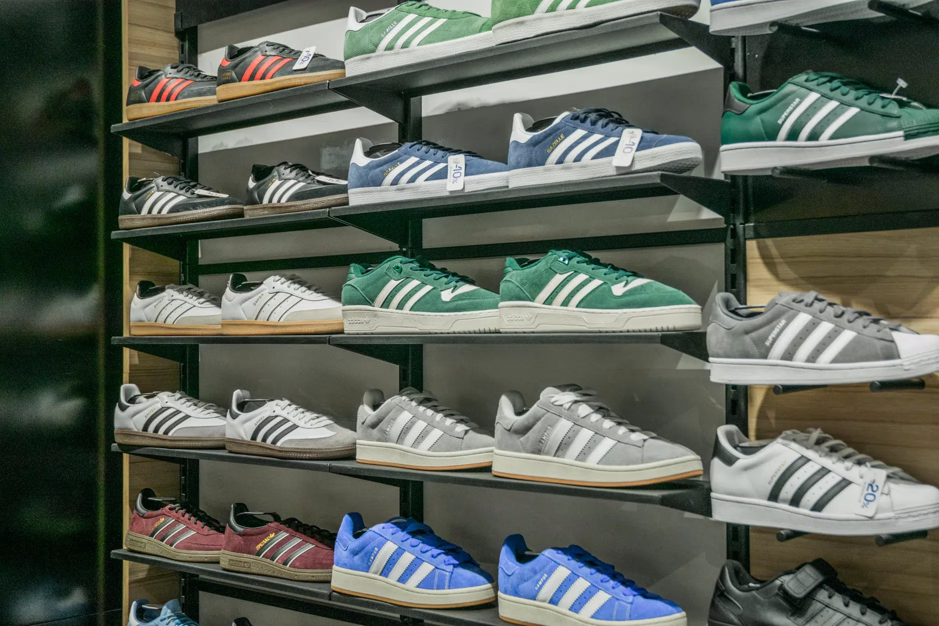 Nike, le vendite digitali calano per il decimo trimestre consecutivo