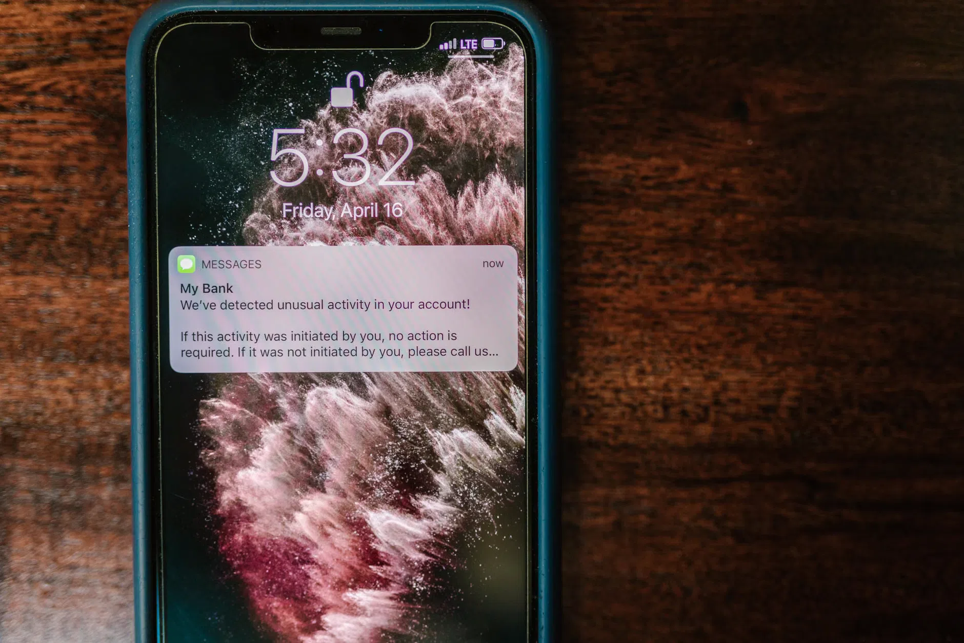 Apple avvisa gli utenti: nuovi attacchi spyware mirati su iPhone in 110 Paesi