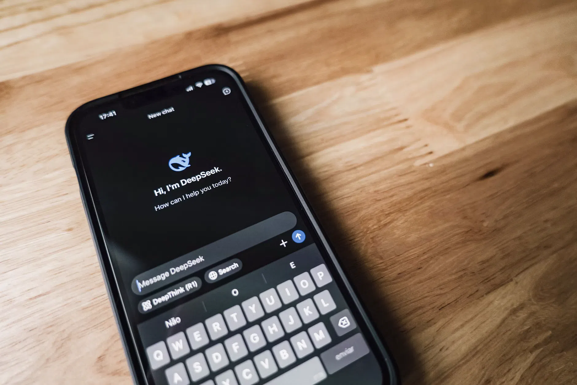 Guida all’acquisto delle app di messaggistica con assistente AI integrato