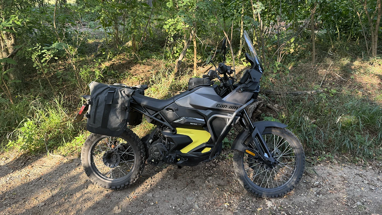 Can‑Am Origin 11 kW: la moto elettrica che fa dimenticare il motore a scoppio
