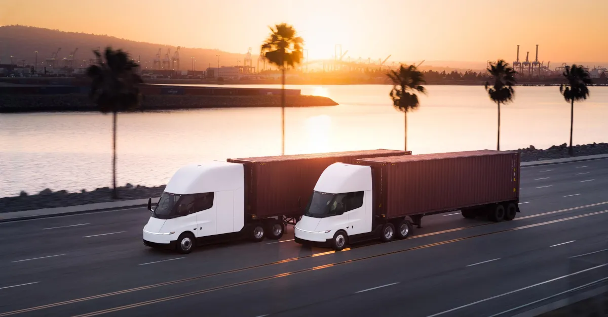 Tesla Semi: il primo camion elettrico in produzione