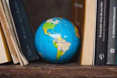Earth Garden: un globo sonoro che ti porta in giro per il pianeta
