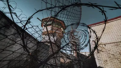 Il fallimento mortale del muro virtuale di sorveglianza sul confine statunitense