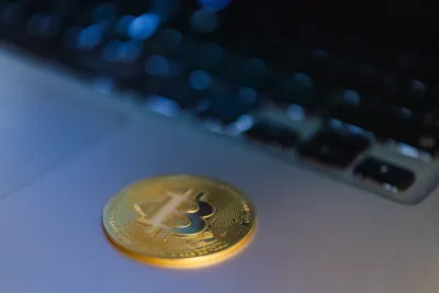 Malware nascosto nella blockchain: come i siti WordPress italiani possono essere compromessi