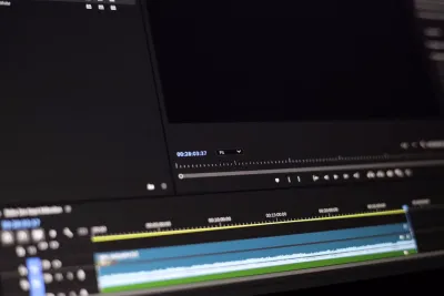 Adobe Premiere arriva su Android: il video editing mobile diventa gratuito