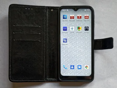 dbrand lancia la nuova linea MNML per Pixel 11 Pro: design minimalista e protezione senza ingombro
