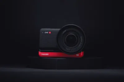 Insta360 Luna Pro vs Luna Ultra: differenze e prezzo
