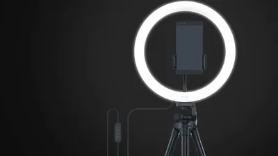 Guida all'acquisto: come scegliere la ring light giusta per lo streaming